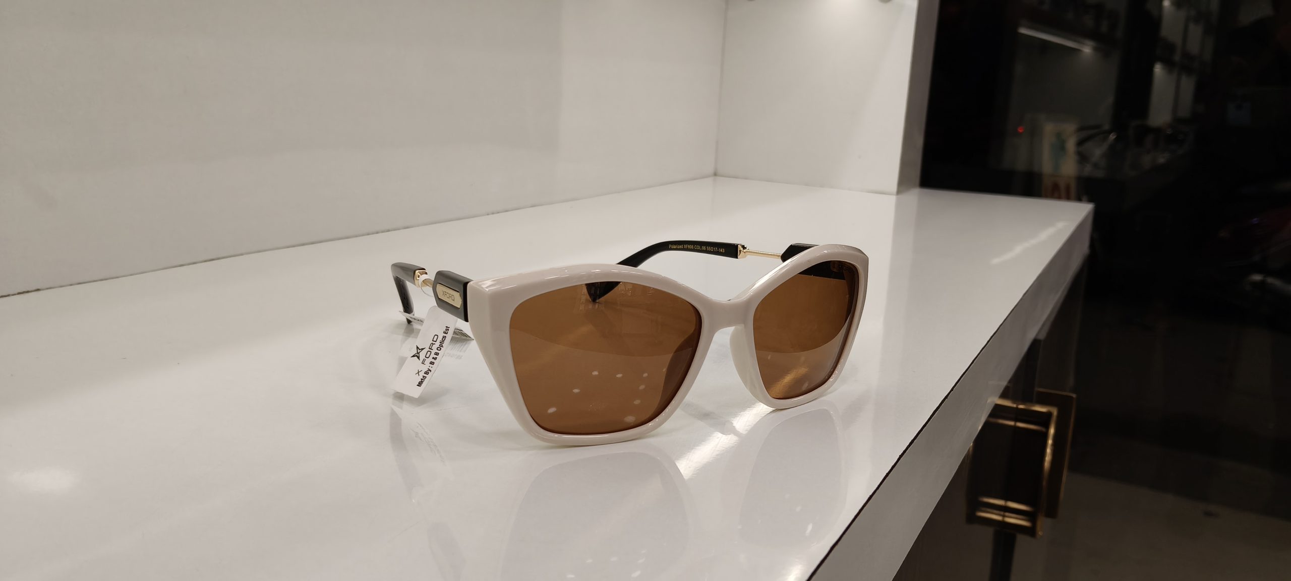 Brown Sunglass - Image 2